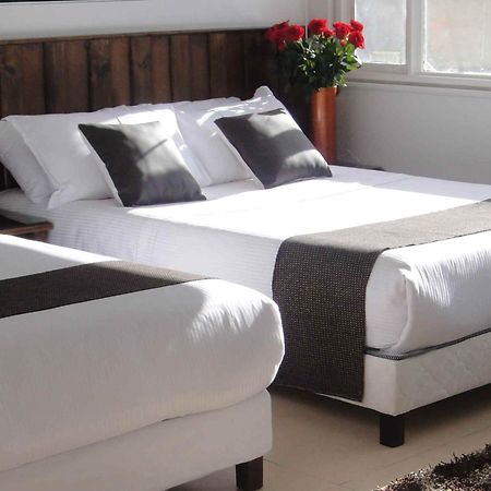 Hotel Boutique Feria Internacional Богота Экстерьер фото