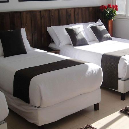 Hotel Boutique Feria Internacional Богота Экстерьер фото